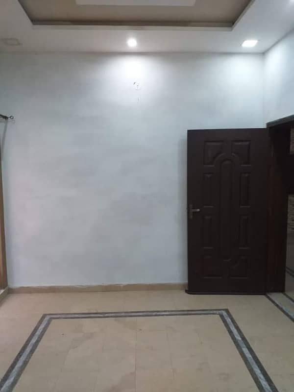 5 marla lower portion for rent bahria town 9