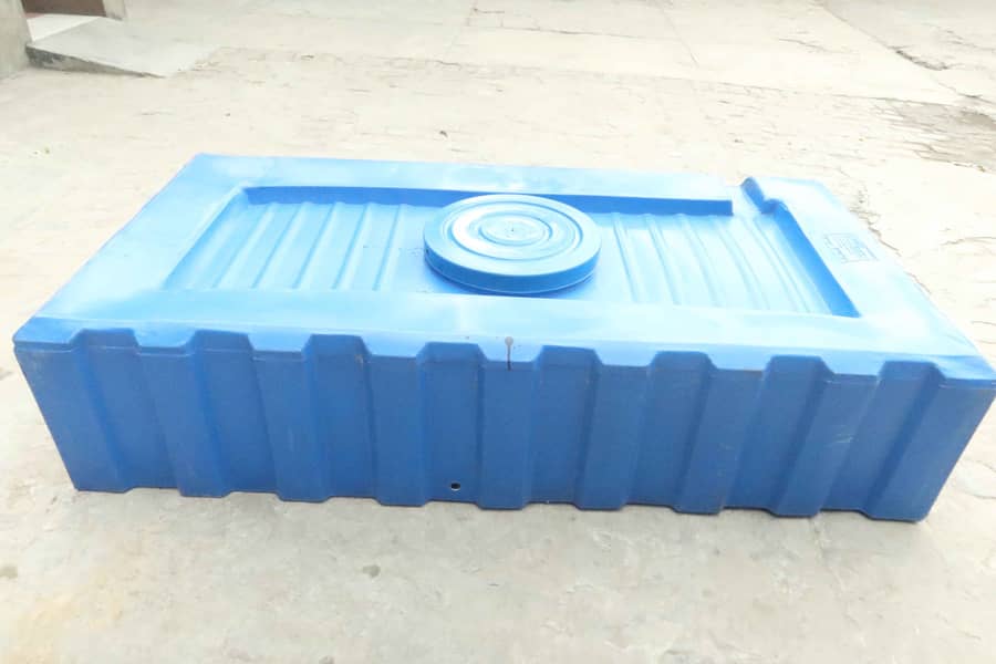 Rehbar Loft Water Storage Tank, 200 gallon Water Storage System ,Used 4