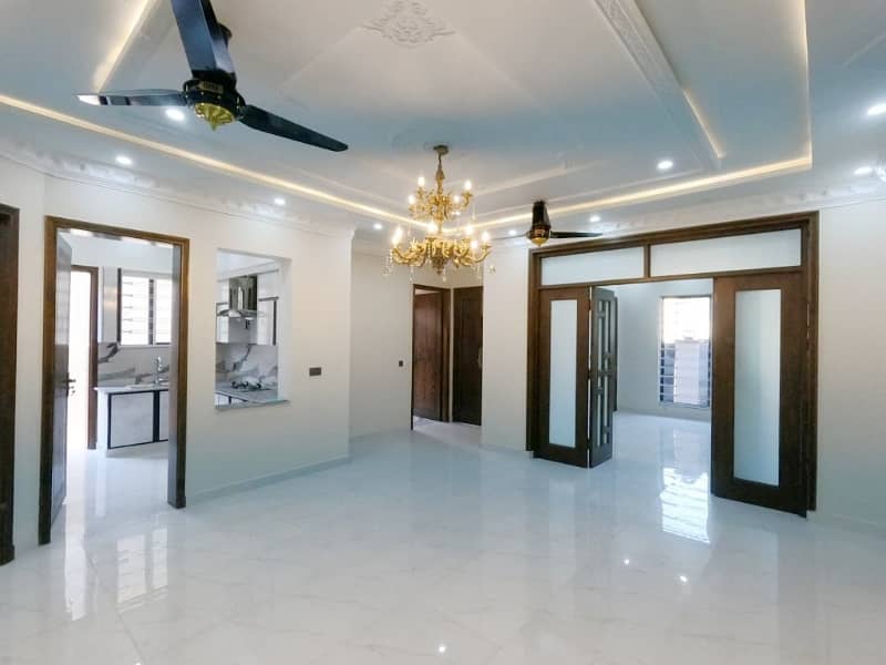 8 Marla House Is Available For Sale In Bahria Nasheman Zinia Block Lahore 11