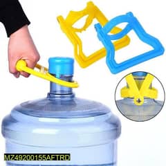 Water bottle hand lifter