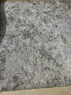 light grey centre carpet