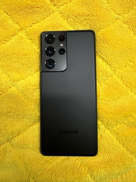 Samsung glaxy s21 ultra 100x zoom . totally genuine phone 5