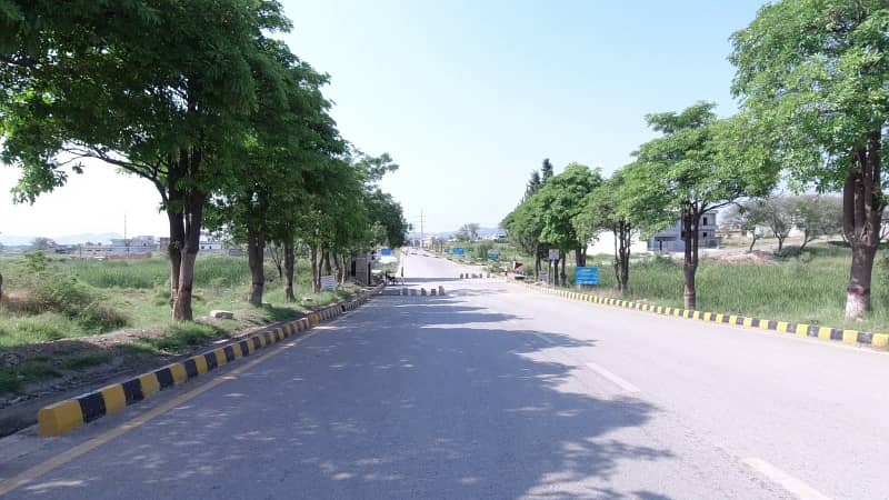 1 Kanal Corner 100 Ft Road Residential Plot For Sale In Gulshan E Sehat E-18 Islamabad 10