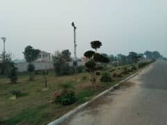 Bahria Orchard Phase 1 - Central Residential Plot For Sale Sized 10 Marla