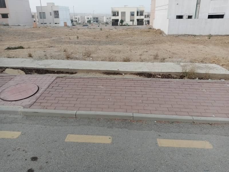 Ali Block plot 125 yards available for sale in bahria town karachi 5
