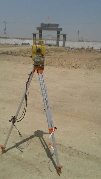 Land Surveyor With Totalstation party daily or monthly 03193307245 16