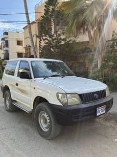 Toyota Land Cruiser 2001 Model Unregistered wel Condition 0331-37273OO
