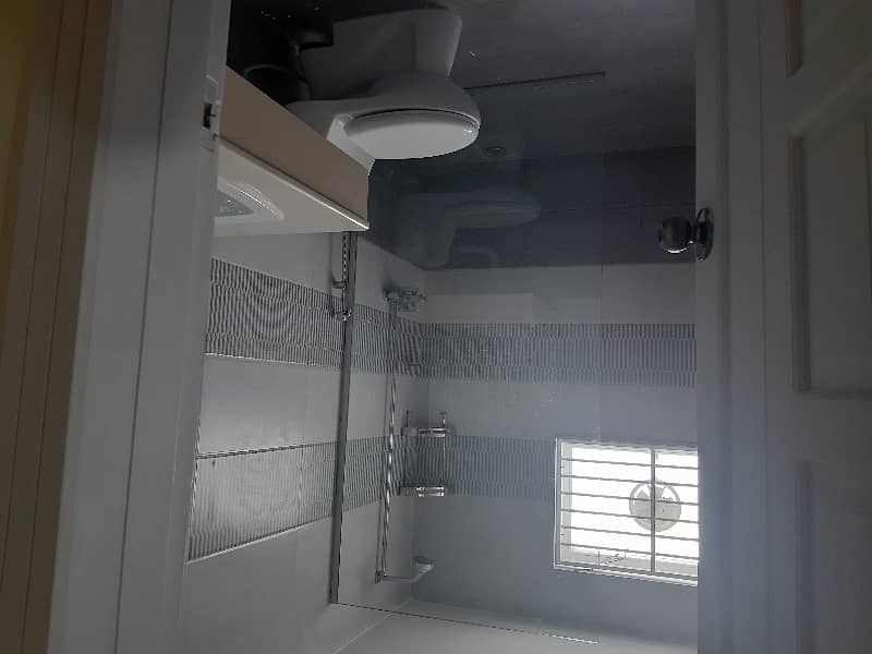 D 12 Full House Available For Rent With Grand Gardan 33