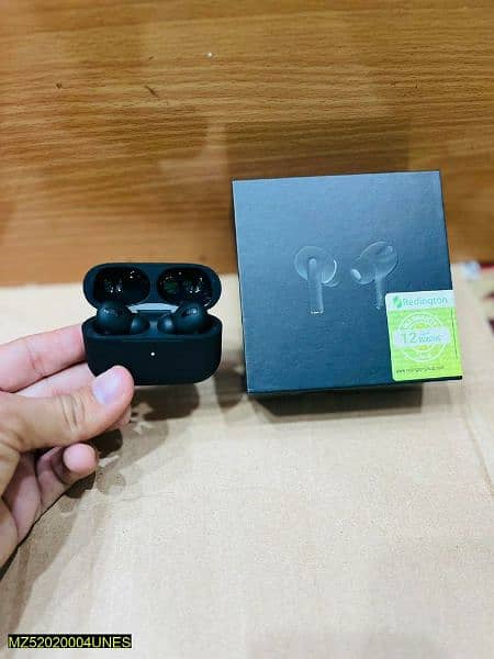 Air pods pro 2 for sell 4