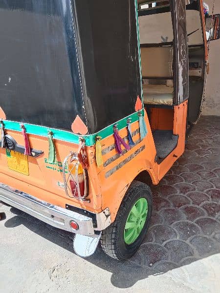 Auto rickshaw CNG 2018 10