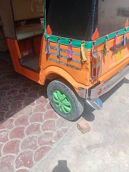 Auto rickshaw CNG 2018 11