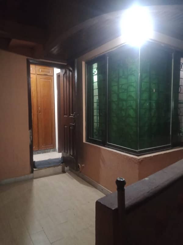 Beautiful 7 Marla 2 Bed Upper Portion For Rent Ali View Garden Phase 3 Near Bhatta Chowk 16
