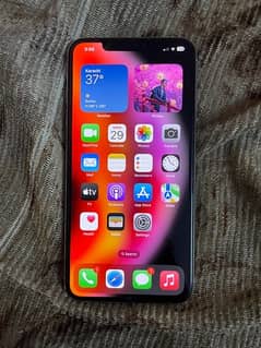 Iphone xsmax 64 gb fu Sim time available