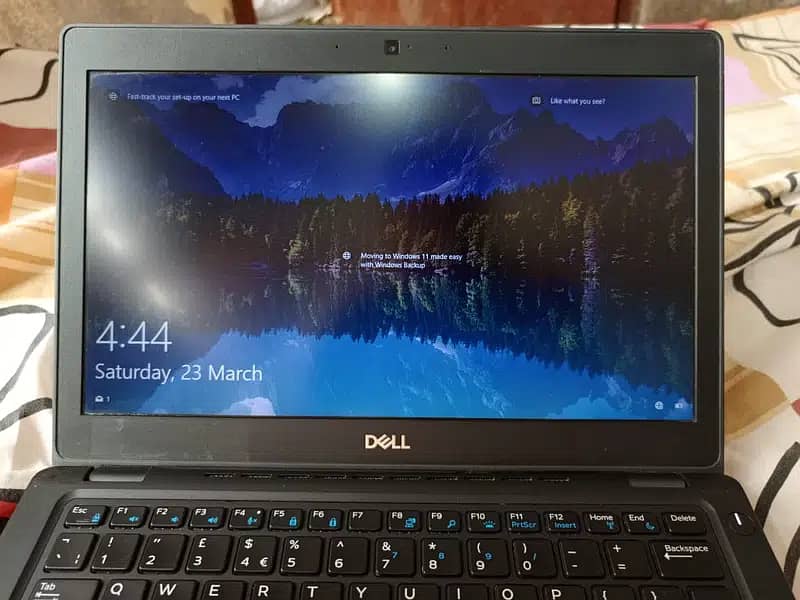 Dell Laptop 5290 3