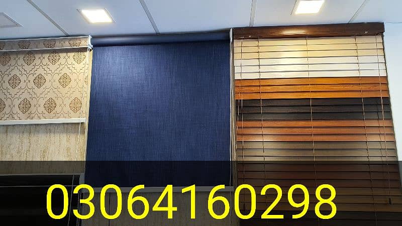 Window Blinds and Curtains Fabrics, Wallpaper, wooden Floors. 1