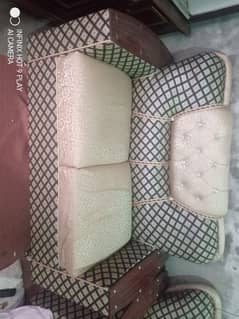 Argent sell use only 1year new sofa set hai