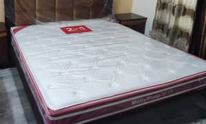100% original Molty Sleep Delux King Size (78*72*9) Only 1 year used