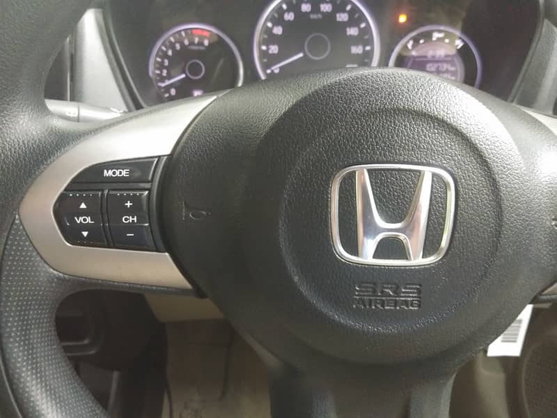 Honda BRV i-vtech S,  Full options 2018 Bumper to Bumper genuine. 3