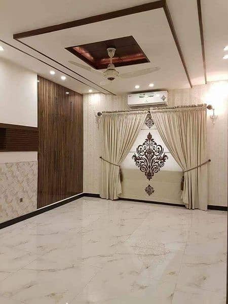 curtain and blinds contact me this number 03004440017 8