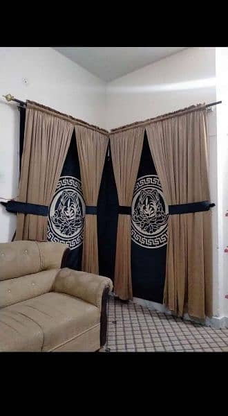 curtain and blinds contact me this number 03004440017 9