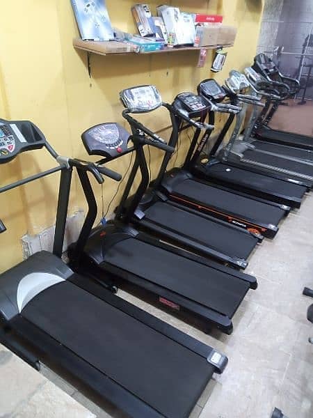 Treadmill Exercise Running Fitness Home Gym Machine 2