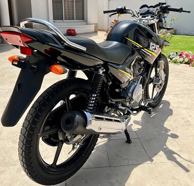 YAMAHA YBR G 125 2020 MODEL FOR SALE IN LUSH CONDITION 10