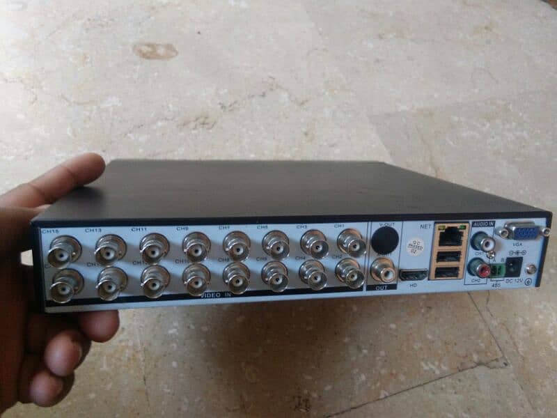 16 channel Dvr only 11000 1