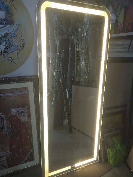 led mirror 1