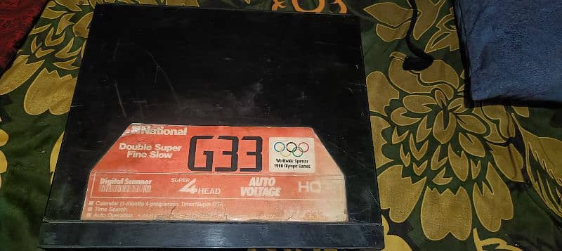 g10 vcr model number g33  company national 1