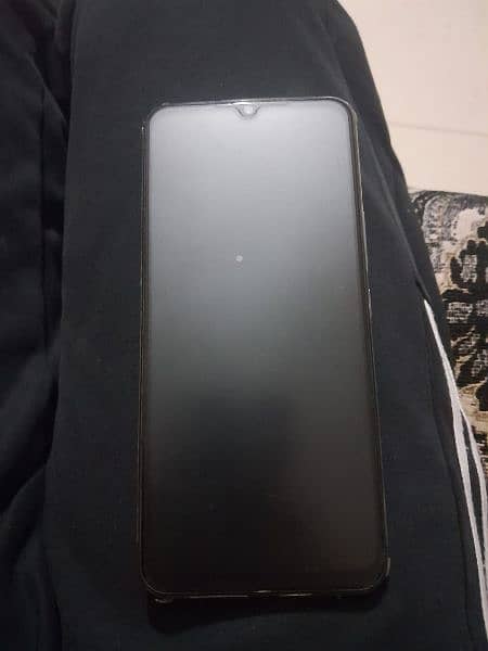 Vivo V20 se 8/128 condition all ok and with box 0