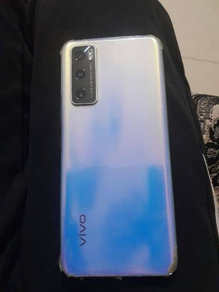 Vivo V20 se 8/128 condition all ok and with box 1