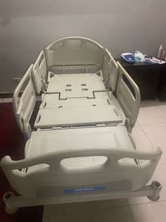 hospital bed/ patient bed