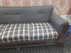 new condition of sofa 10/10 condition