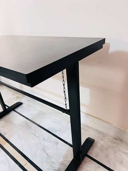 Standing Desk (Adjustable) 1