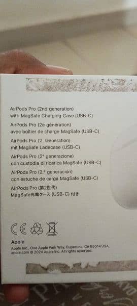 apple Airpods 2nd generation 3