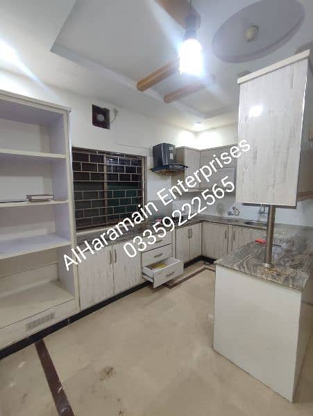 25*50 upper Portion available for rent in g-11 with servant room 6