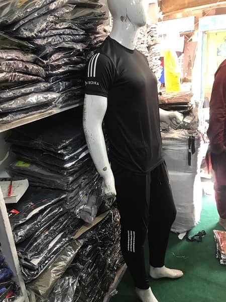 Men wearing Track suit Hole sale Rate 6
