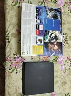 PS4 slim 500 gb with accessories and box 0