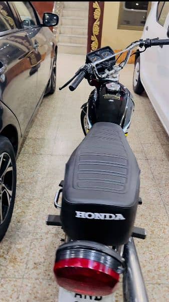 Honda 125 2020 model Black colur 3
