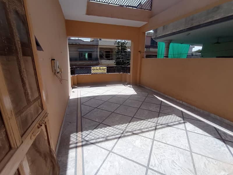 12 Marla upper portion for rent in airport housing society sector 3 7