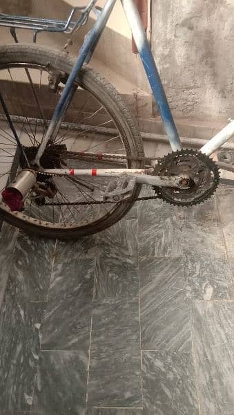 cycle / 6 gears / smooth in drive / good condition 0
