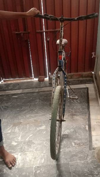 cycle / 6 gears / smooth in drive / good condition 2