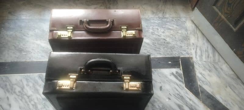 sale Representative leather bags 1