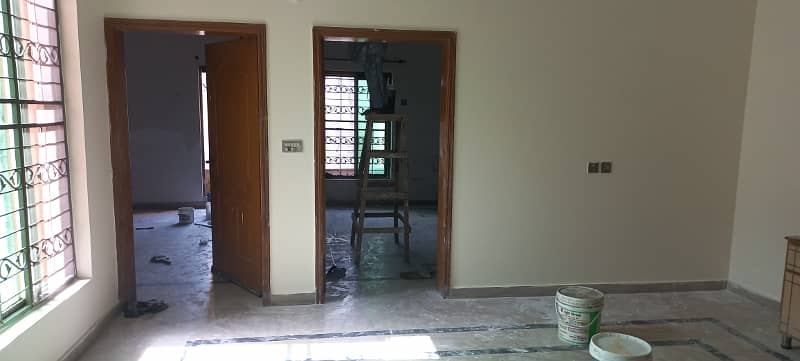 Upper Portion Available For Rent In Johar Town Block R 4