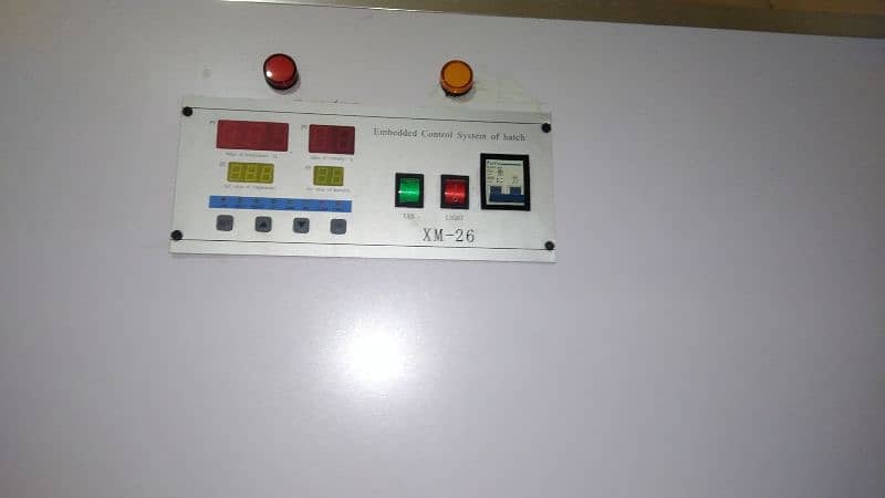 It is 10000 Egg Capacity Incubator 4