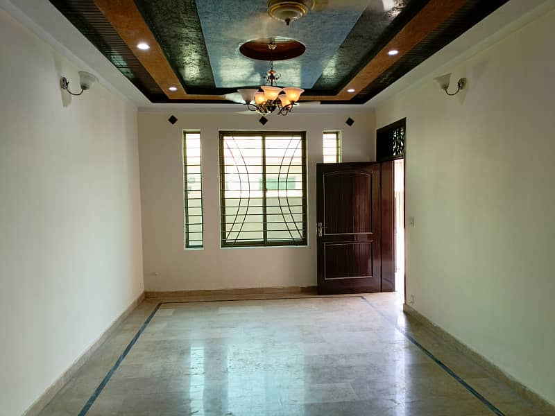 Singal Story for Rent, Independent House for Rent in Soan Garden 3
