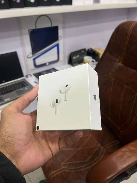 Apple AirPods Pro 2nd Generation 7