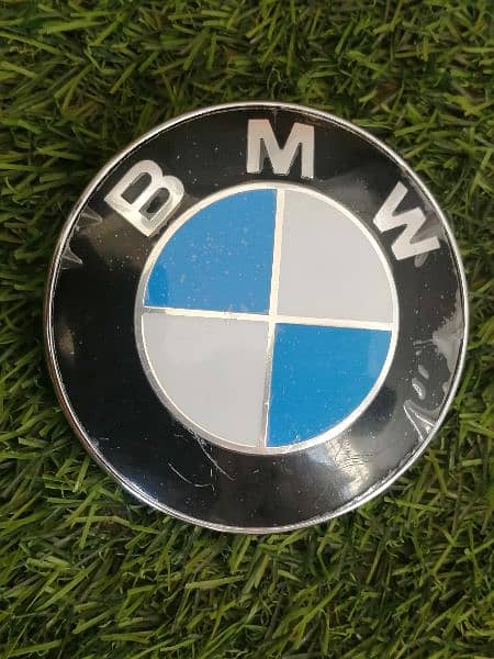 BMW Badge 0