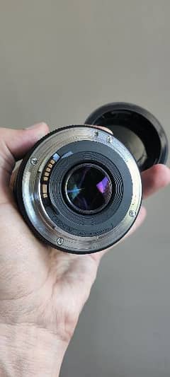 Canon 50mm 1.8 like new with box