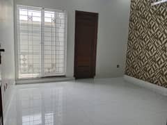 10 MARLA GROUND FLOOR PORTION AVAILABLE FOR RENT IN LDA AVENUE 1 LAHORE